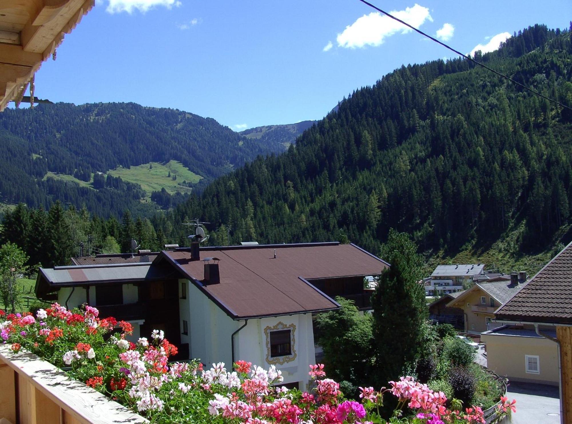 Haus Dorfblick Otel Gerlos Dış mekan fotoğraf